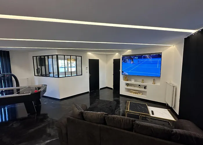 Apartamento Ammg Tour - Prestige | Jacuzzi & Balcon Calais