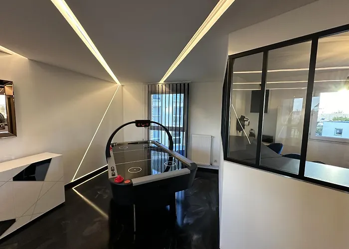 Ammg Tour - Prestige | Jacuzzi & Balcon Apartamento *